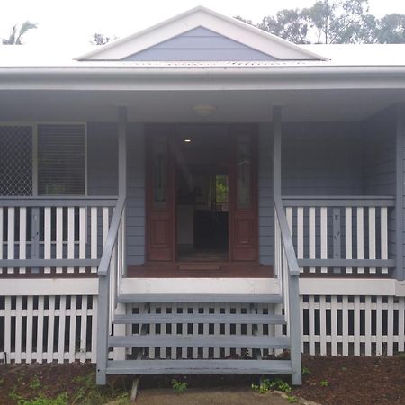 Near To Everything Yet In A Rainforest Setting Tewantin Exterior photo