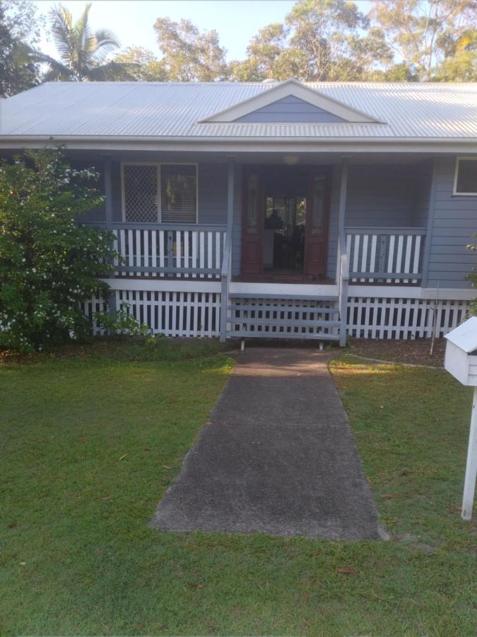 Near To Everything Yet In A Rainforest Setting Tewantin Exterior photo